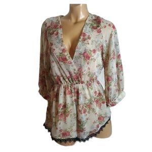 Sweet Life Audrey rosebud romper Size S